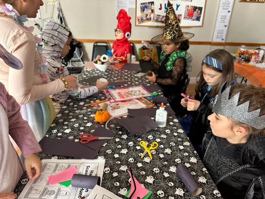 Escola Portuguesa de Cambridge e Somerville students and community event